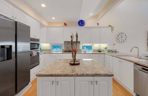 Leucadia House | Tranquil Coastal Living | Oceanview Seabluffe Beachfront Townhouse