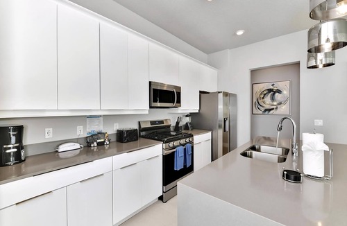 Reunion Hotel | Tranquil Condo near Disney with Resort & Waterpark Access - B8-134