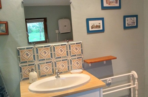 Aubigny Cottage | Tranquil cottage set in the heart of the Deux Sevres countryside.