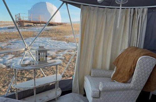 Medicine Hat RV Rental | Tranquil Dome on the Calm Prairies of Alberta, Canada, near Medicine Hat and Redcliff