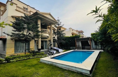 New Cairo Apartment | Tranquil Villa with pool 6 rooms in Second New Cairo