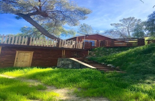Shadow Hills Cabin | Tranquil Equestrian Retreat in Shadow Hills – Ideal for Extended Stays