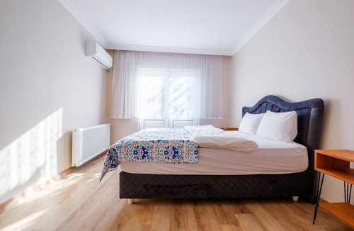 Osmangazi Apartment | Tranquil Flat with Balcony in Bursa