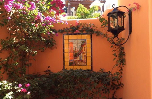 Nopolo House | Tranquil Gem In A Hidden Paradise
