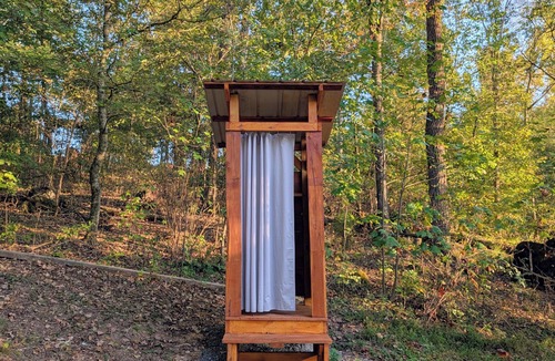 Athens - Sweetwater Cabin | Tranquil Glamping Cabin in Athens