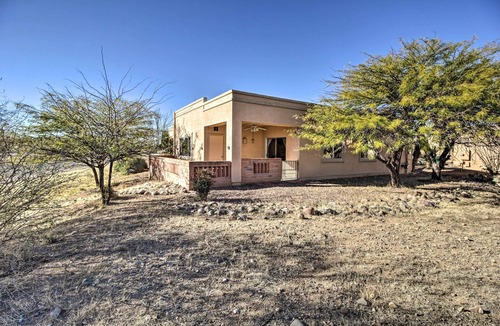 Green Valley Apartment | Tranquil Green Valley Townhome w/Mtn Views!