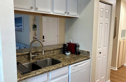 Clearwater Condo | Tranquil Ground-Floor Condo renovated at Avalon – Perfect Clearwater Beach Stay!