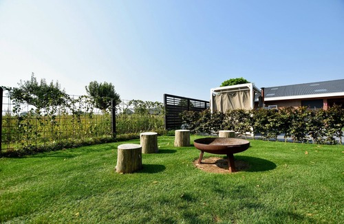 Megchelen Villa | Tranquil Group Retreat in Nature