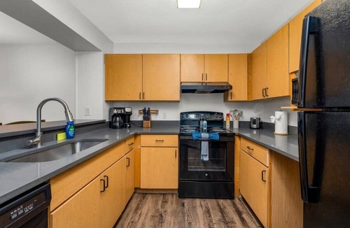 Lutz Apartment | Tranquil home w/patio, pool & gym