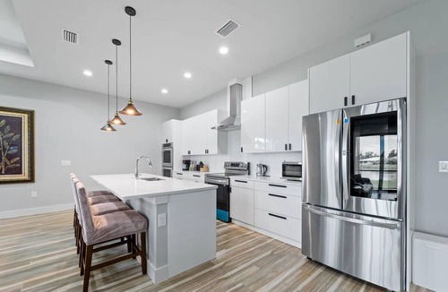 Rotonda Heights House | Tranquil location Close to Beaches Lake Front