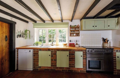 Chichester House | Tranquil Luxe in Country Cottage
