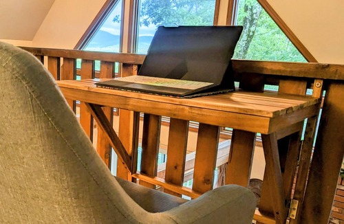 Madison House | Tranquil Mountain Views, Very Close to Beach, Fireplace at Hygge Hut Getaway