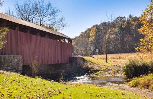 Mount Pleasant Mills House | Tranquil Mt Pleasant Mills Retreat on 60-Acre Farm