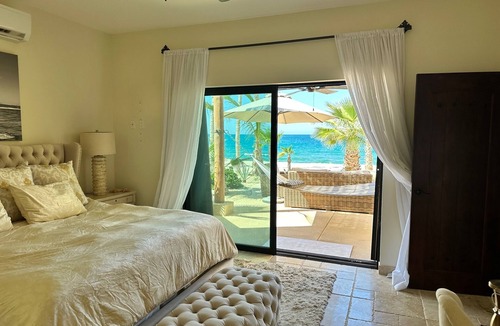 La Ribera House | "Tranquil Palms Retreat"