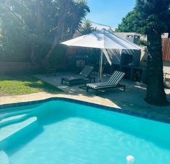 Milnerton House | Tranquil Pool View