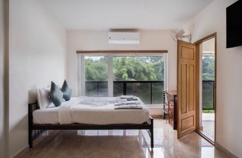Ettumanoor Resort | Tranquil Riverview Inn