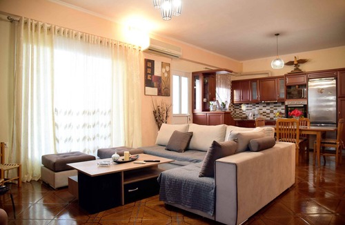 Korithion Villa | Tranquil Stone Villa- 5 min from the beach!