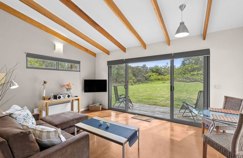 Bellbrae Ski Chalet | Tranquil Studio Retreat on the Great Ocean Road