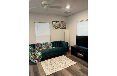 Fairvilla House | Tranquil & Tiny house