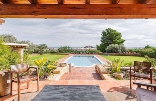 Ibiza Town Villa | Tranquil Villa in Ibiza with Swimming Pool