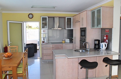 Ponta do Sol Villa | Tranquil villa with pool in Calheta | ArcoView