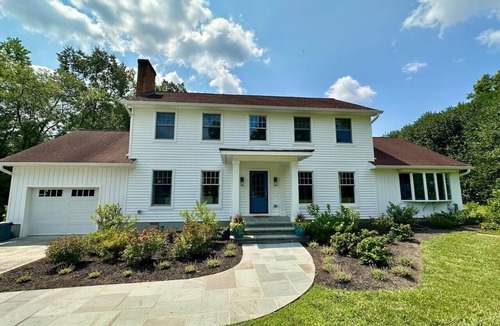 Unionville House | Tranquil Waterfront Retreat with Private Pool on Grocelys Cove