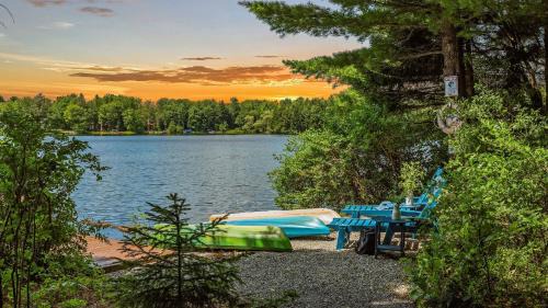 Pocono Summit House | Tranquil Waterside by AvantStay