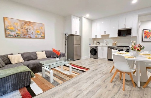 Burke Mountain House | Tranquil Zen Oasis | New Designer Home in Coquitlam | 10 mins to Downtown