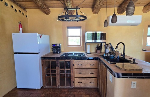 Cundiyo Apartment | Tranquility Between Santa Fe and Taos