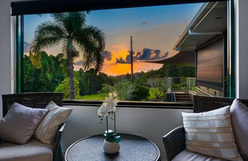 Mission Beach House | Tranquility House Family Getaway | Luxury Rainforest Meets Reef | Sleeps up to 10