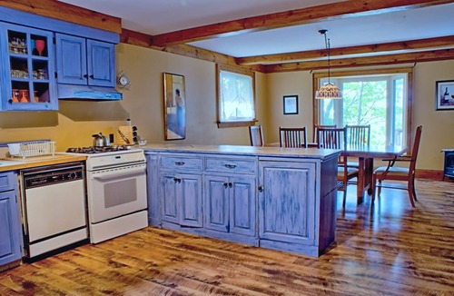 Campbellford Cottage | Tranquility on Lake Seymour, Trent Hills. Seymour Point a year round property.