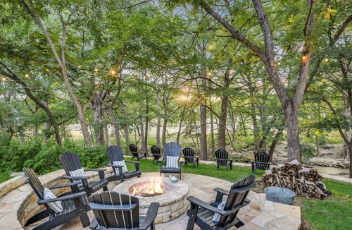 Wimberley Cabin | Tranquility Suite — Cypress Creek Access + Fire Pit | On Wimberley Square