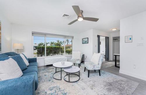 Punta Gorda House | Tranquility Waterfront Villa Pool Dock
