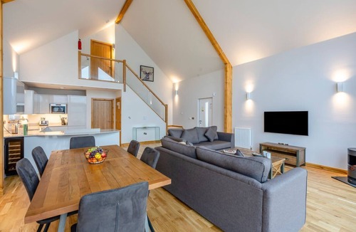 Tewitfield Cabin | Tranquillity 4, Carnforth