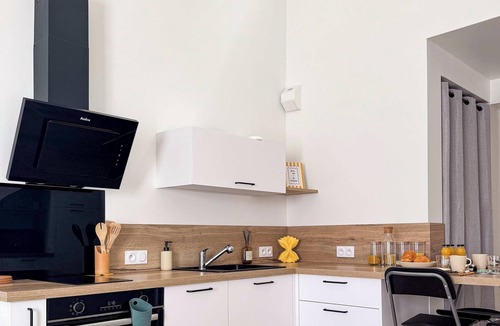 Les Herbiers Apartment | Tranquiloue - Appart Cocooning - 20min Puy du Fou