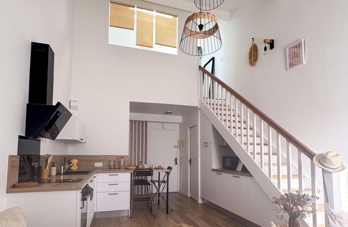 Les Herbiers Apartment | Tranquiloue - Appart Cocooning - 20min Puy du Fou
