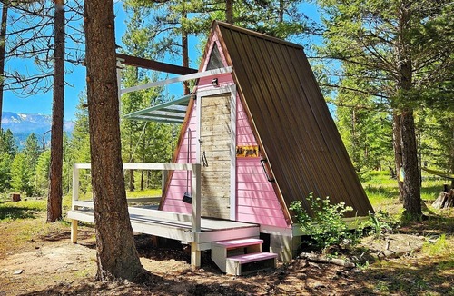 Missoula Cabin | Transforming A-frame Cabin at The Hohnstead Glamping near Missoula, Montana
