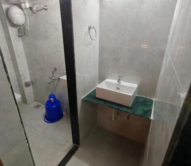 Sakinaka Hostel | Transit Stay Dormitory