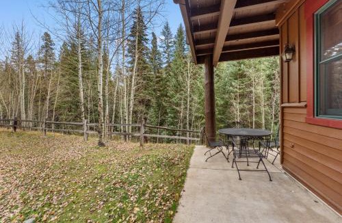 Keystone Villa | Trappers Crossing #8770 : 2