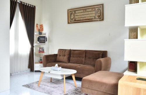 Bangunjiwo Villa | Trasmambang
