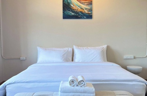 Bang Phra Hotel | Trat Hometown