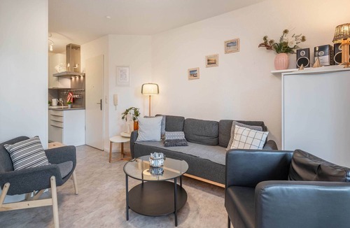 Koserow Apartment | Traumhafte Ferienwohnung 50m von der Seebrücke in Koserow, mit Wlan und Terrasse