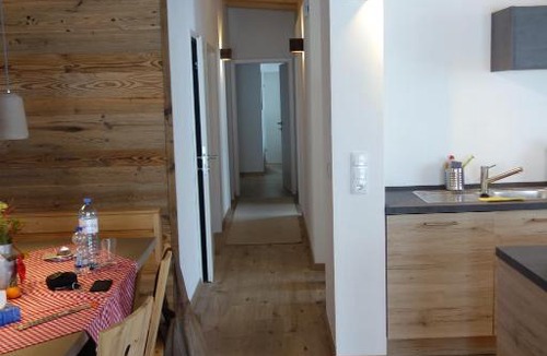 Eben am Achensee Apartment | Traumhafter Seeblick: Ferienwohnung "Am Atoll"