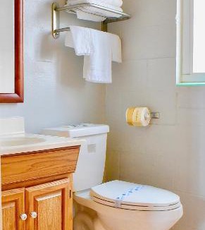 Downtown Hotel | Travel Inn Redding