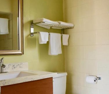 Downtown Hotel | Travel Inn Redding