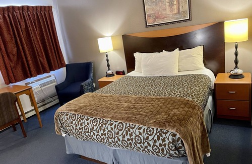 Watertown Hotel | Travel Inn