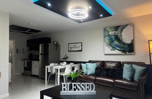 Eagle Pass Apartment | Traveler Stay