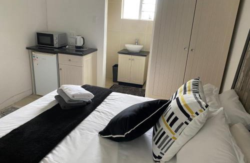 Grahamstown Bed & Breakfast | Travellers Rest