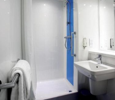 Reading City Centre Hotel | Travelodge Reading Central