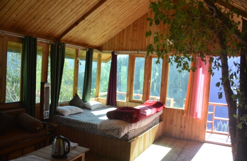 Banjar Cabin | Tree House